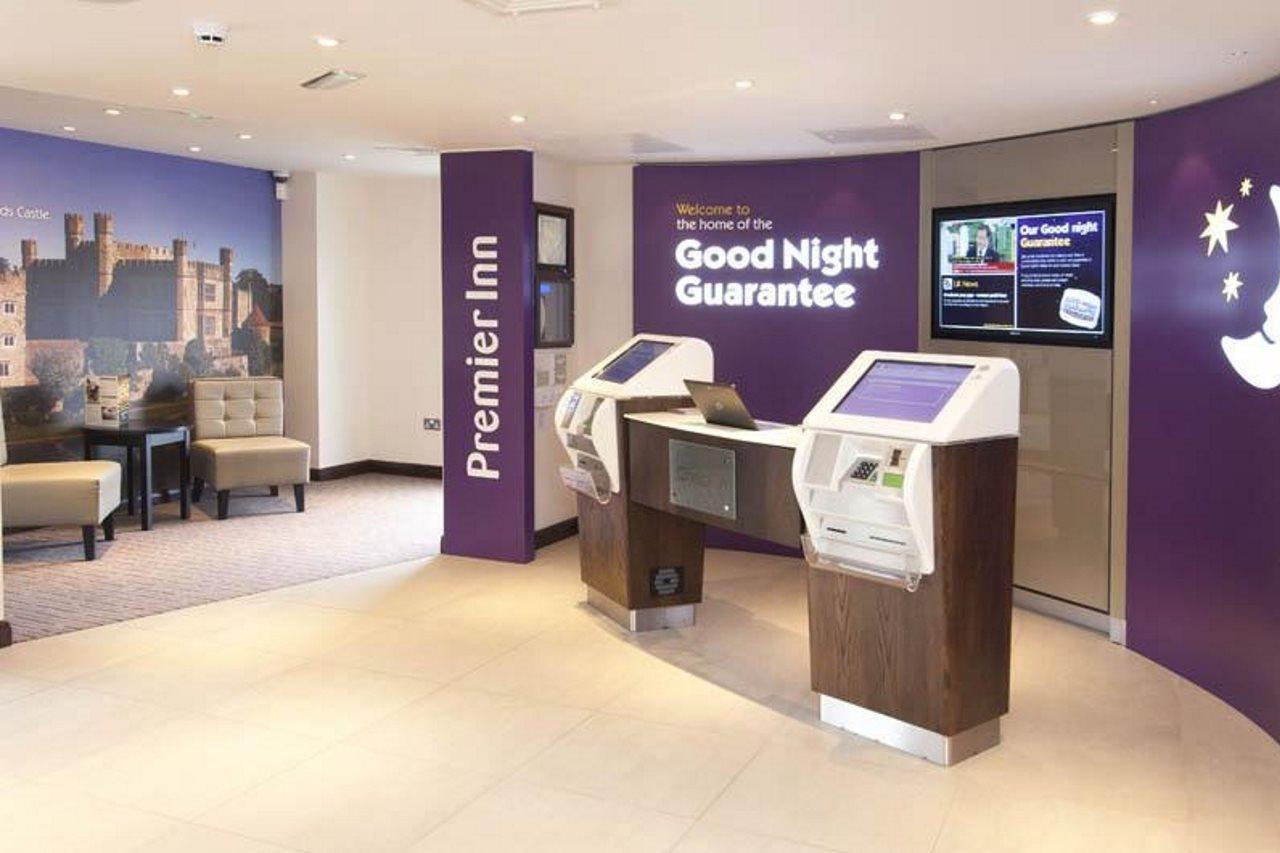 Premier Inn Maidstone Exteriör bild
