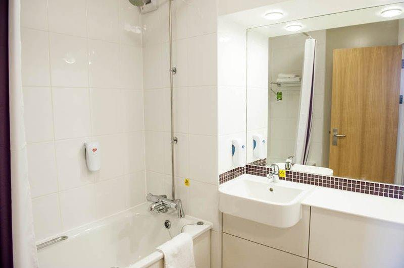 Premier Inn Maidstone Exteriör bild